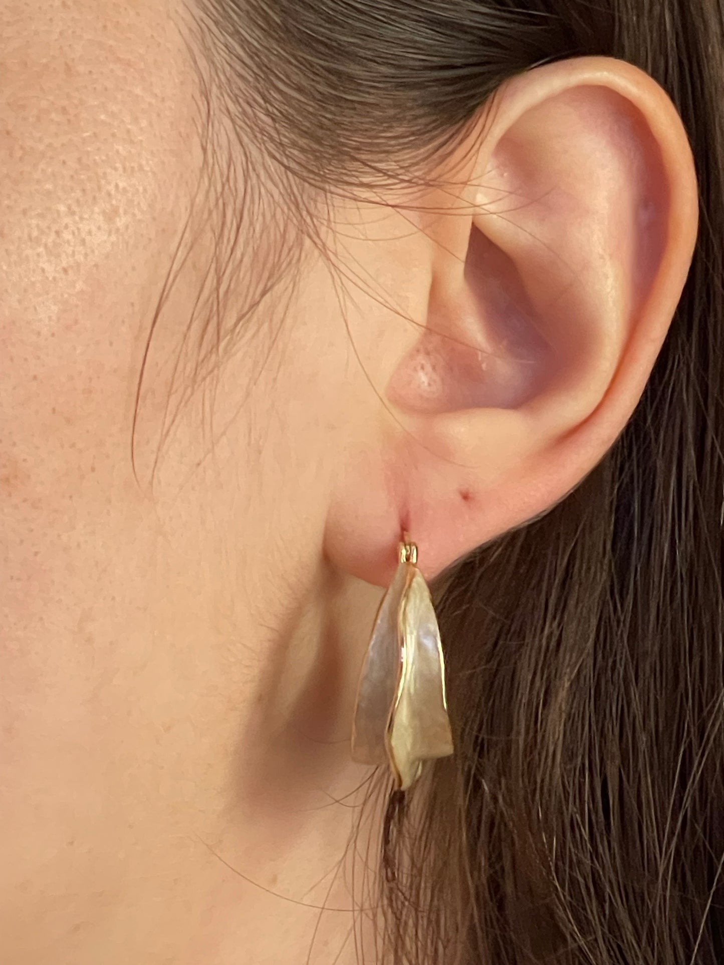 White Pearl Earrings image 4