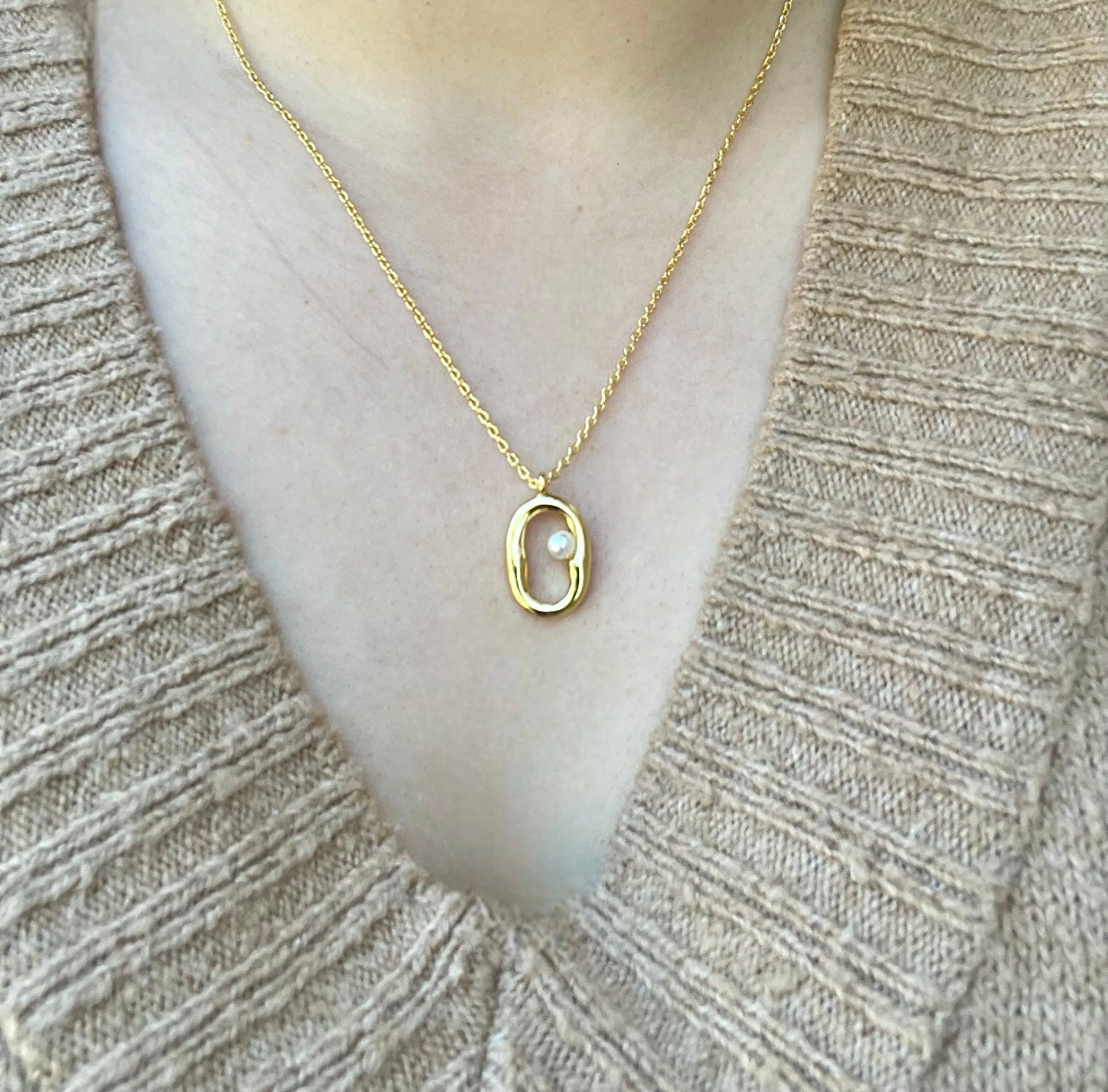 Circle Drop Necklace image 4